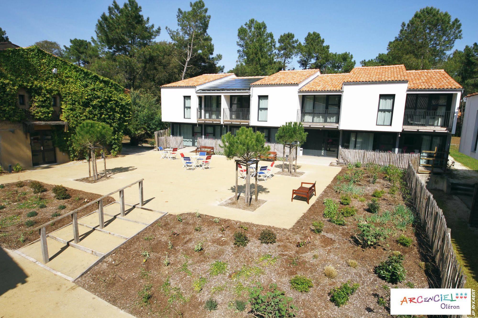 Arc En Ciel Oleron Hotel Saint-Trojan-les-Bains Exterior photo